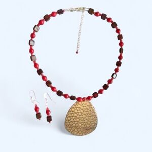 Red and Gold Necklace Set with Pendant